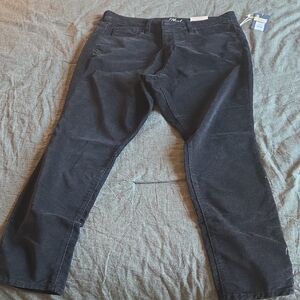 Universal Thread Black High-Rise Corduroy Pants